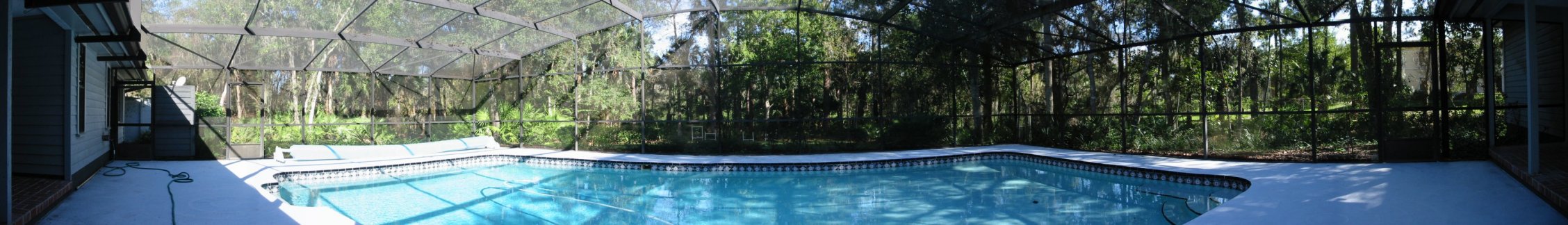 Verrrrry wide pool shot